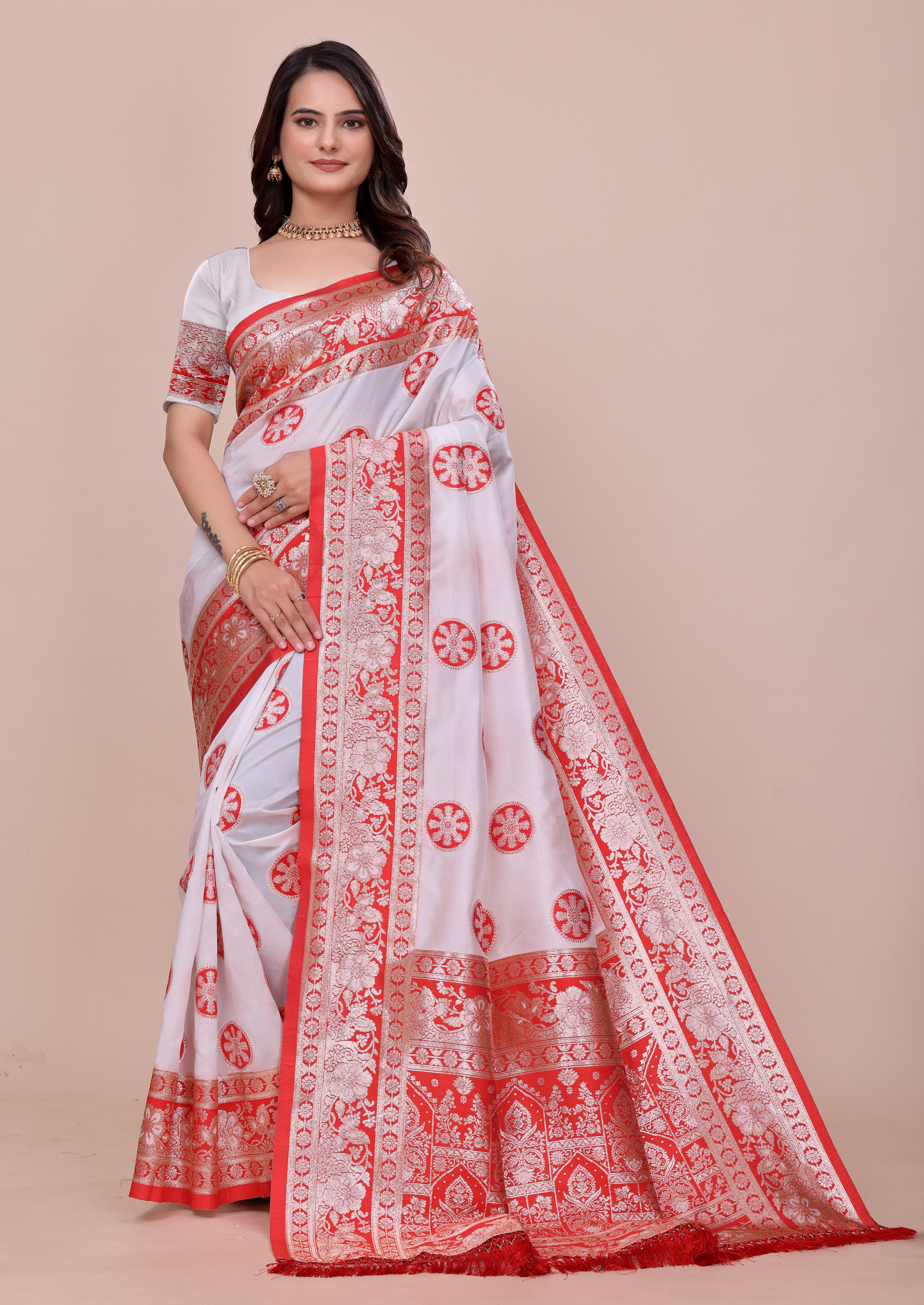 Soft Pethani silk saree with zari weaving